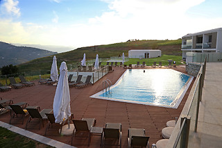 Uma noite em quarto duplo Douro com pequeno-almoço para 2 em Hotel Douro Scala Hotel & Spa***** em Mesão Frio (Vila Real)