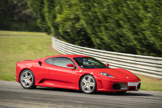 Volta ao autódromo em Ferrari F430 F1 | Ferrari Rent em Braga
