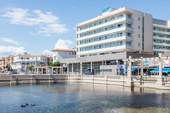 HOTEL BALNEARIO PLAYA DE COMARRUGA - photo 4