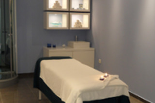 Uma massagem de modelação corporal e uma avaliação corporal para 1 em Mais Natural em Guimarães (Braga)