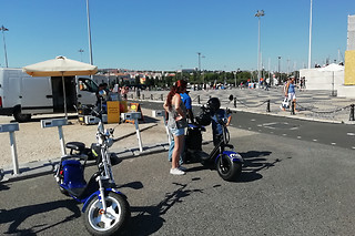 Rota do elétrico 28 em scooter elétrica para 2 | Mob, by Mobi.eTours em Lisboa
