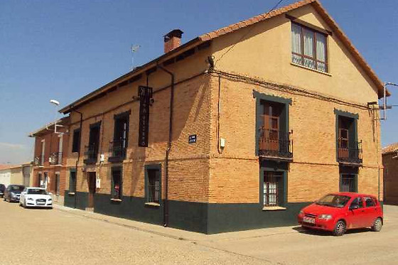 HOSTAL LOS OTEROS - photo 5