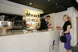 24HOTELS S.R.L.