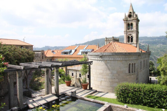 Uma noite em suite com pequeno-almoço para 2 | Casa da Quinta da Calçada - Cinfães (Viseu)