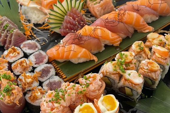 MÚA HITO SUSHI LOUNGE - photo 9