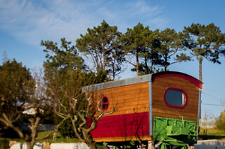 Uma noite em Roulotte para 2 em Maisuma Glamping Ericeira em Ericeira (Lisboa)