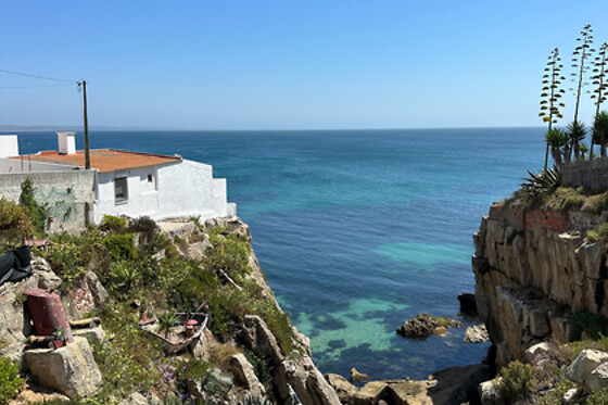 Passeio de Jipe UMM com roteiro | para 2 - 4h | Peniche360