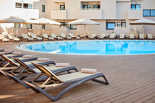 Acesso ao circuito de águas e massagem à escolha para 1 | Terapyzen - Luna Solaqua Hotel Albufeira 4*