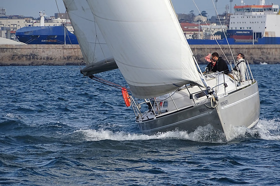 Aula particular de vela para 2 - 2h | Walk on Wind - Leça da Palmeira