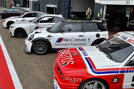 M Cave Motorsport Experience - photo 14