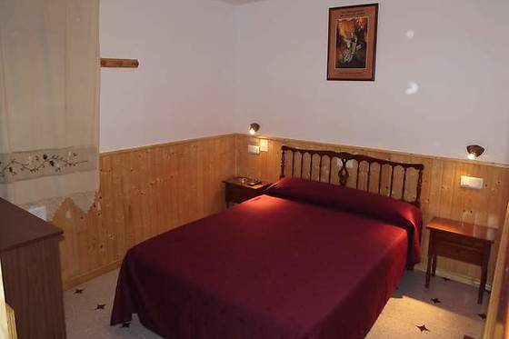 HOTEL RESTAURANTE AGUILAR - photo 2