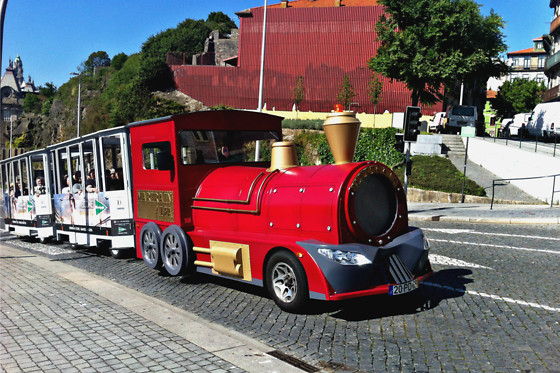 Passeio de Comboio e Visita guiada | Magic Tourism no Porto