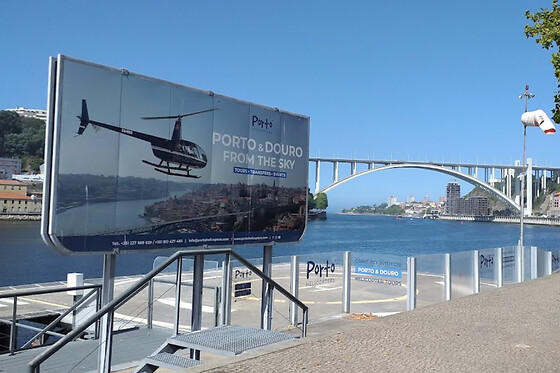 Passeio de helicóptero pela Rota Porto Duro para 2 em Porto Helicopters (Porto)