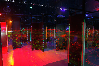 Sessão de Laserquest para 4 | Centro de Aventura Laserquest (Leiria)