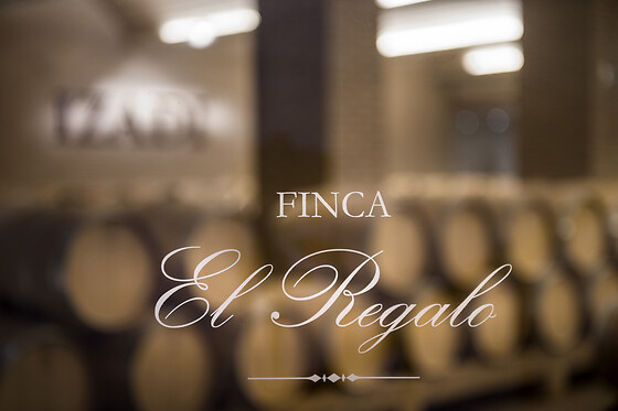 BODEGA FINCA VILLACRECES & BODEGA IZADI - photo 14
