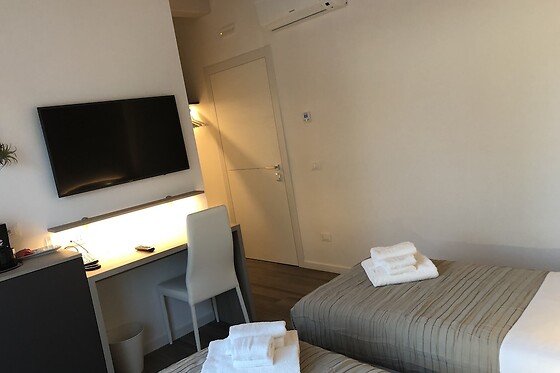 Online Booking EPS - photo 1