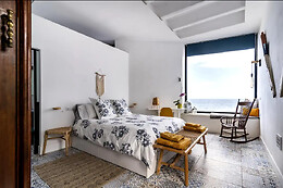 CIRCO WAVE HOUSE GRAN CANARIAS