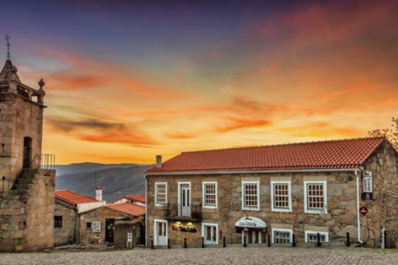 Uma noite com pequeno almoço e refeição para 2 em Casa do Castelo - Belmonte (Castelo Branco)