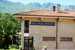 HOTEL RESTAURANTE PRAU RIU