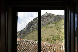 APARTAMENTOS TRES PUENTES ANGUIANO