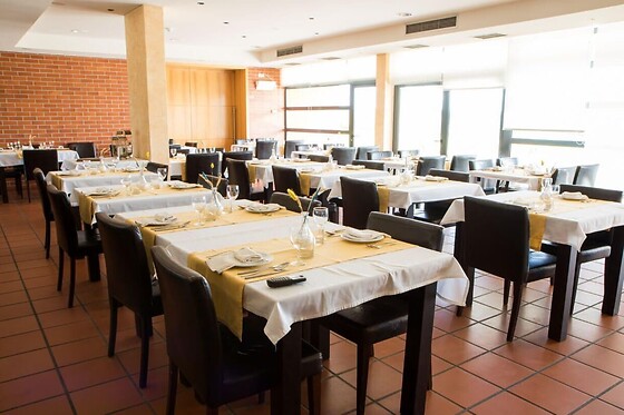 Uma noite com pequeno-almoço e jantar para 2 | Hotel Rural Santo António (Arronches)