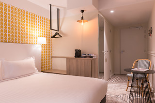 Duas Noites em Quarto Duplo c/ Pequeno-almoço para 2 | The Originals Boutique, Hôtel Maison Montmartre, Paris (França)