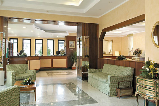 American Hotel - photo 6