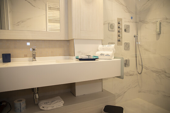 Hotel Adriatico - photo 5