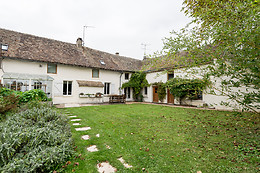 Lilac Cottage