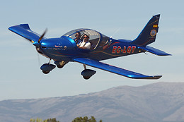 MYDAIR ESCUELA DE VUELO