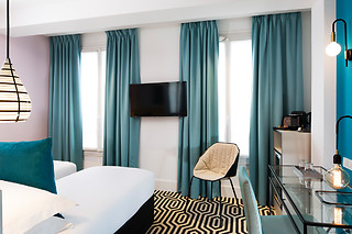 1 Noite em Quarto Duplo c/ Pequeno-Almoço para 2 | Hôtel Haussmann Saint-Augustin, Paris (França)