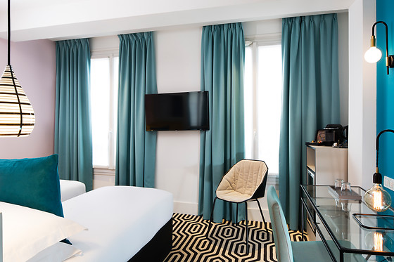 1 Noite em Quarto Duplo c/ Pequeno-Almoço para 2 | Hôtel Haussmann Saint-Augustin, Paris (França)