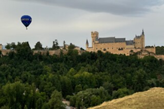 Voo de Balão de ar quente com piquenique | Explore os céus de Bragança com a Voyager Balloons