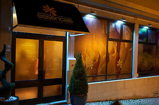Uma limpeza de rosto com hidratação para 1 em Espaço Essências Day Spa e Terapias (Lisboa)