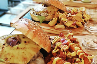 Hambúrgueres 100% Artesanais para 2 | 2Burger, Montijo (Setúbal)