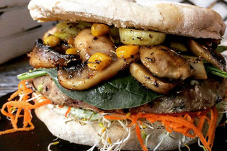 Hambúrgueres 100% Artesanais para 2 | 2Burger, Montijo (Setúbal)