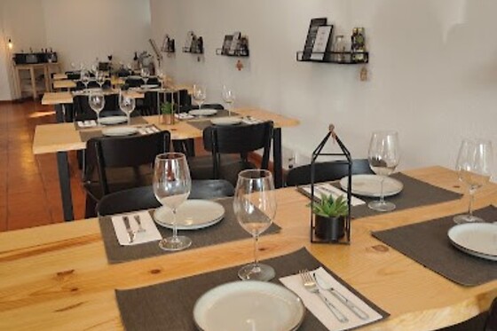 Ataskaqui - Wines & Tapas - photo 3