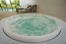 PRIMAVERA PERFUME HOTEL