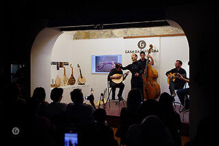 Sessão de Fado para 2 | Casa da Guitarra no Porto