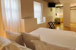 Uma noite em estúdio com pequeno-almoço para 2 em Porta Nobre - Exclusive Living Hotel (Porto)