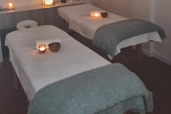 Massagem de relaxamento para 1 na AMF Clinic em Gondomar (Porto)