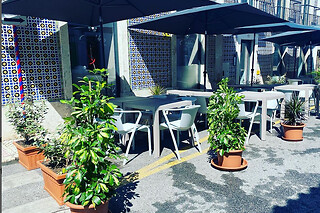 Um almoço ou jantar para 2 em Chez Idriss Restaurante Shisha Lounge em Oeiras (Lisboa)