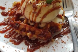 CHA CHA CHÁ - PIZZAS & WAFFLES