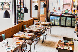 RESTAURANTE ITALIANO SALE & PEPE BARRIO