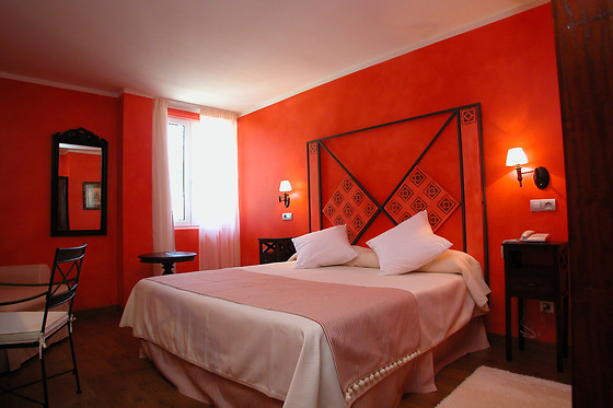 HOTEL TORRES DE SOMO - photo 3