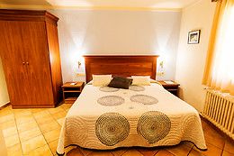 HOTEL LA QUADRA