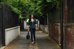 Miac Photos