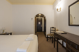 Uma Noite em Quarto Duplo | Lavanda Hotel Mira Serra  (Celorico da Beira, Guarda)