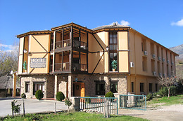 HOTEL VALLE DEL JERTE LOS ARENALES