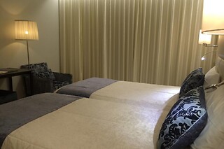 Uma Noite em Quarto Duplo com Pequeno-Almoço para 2 | Josefa d' Óbidos Hotel (Leiria)